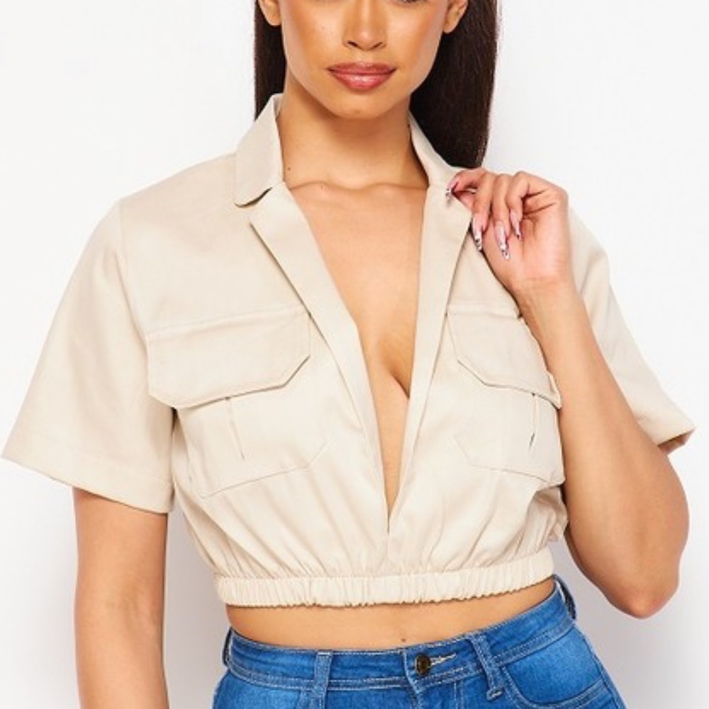 Nude  top top with pockets